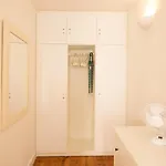 Bright And Spacious In Historic Neighborhood - Ttl269 *